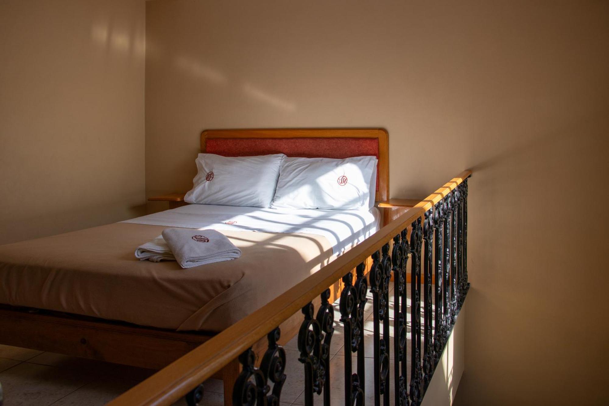 Suites Sevilla Puebla Exteriér fotografie