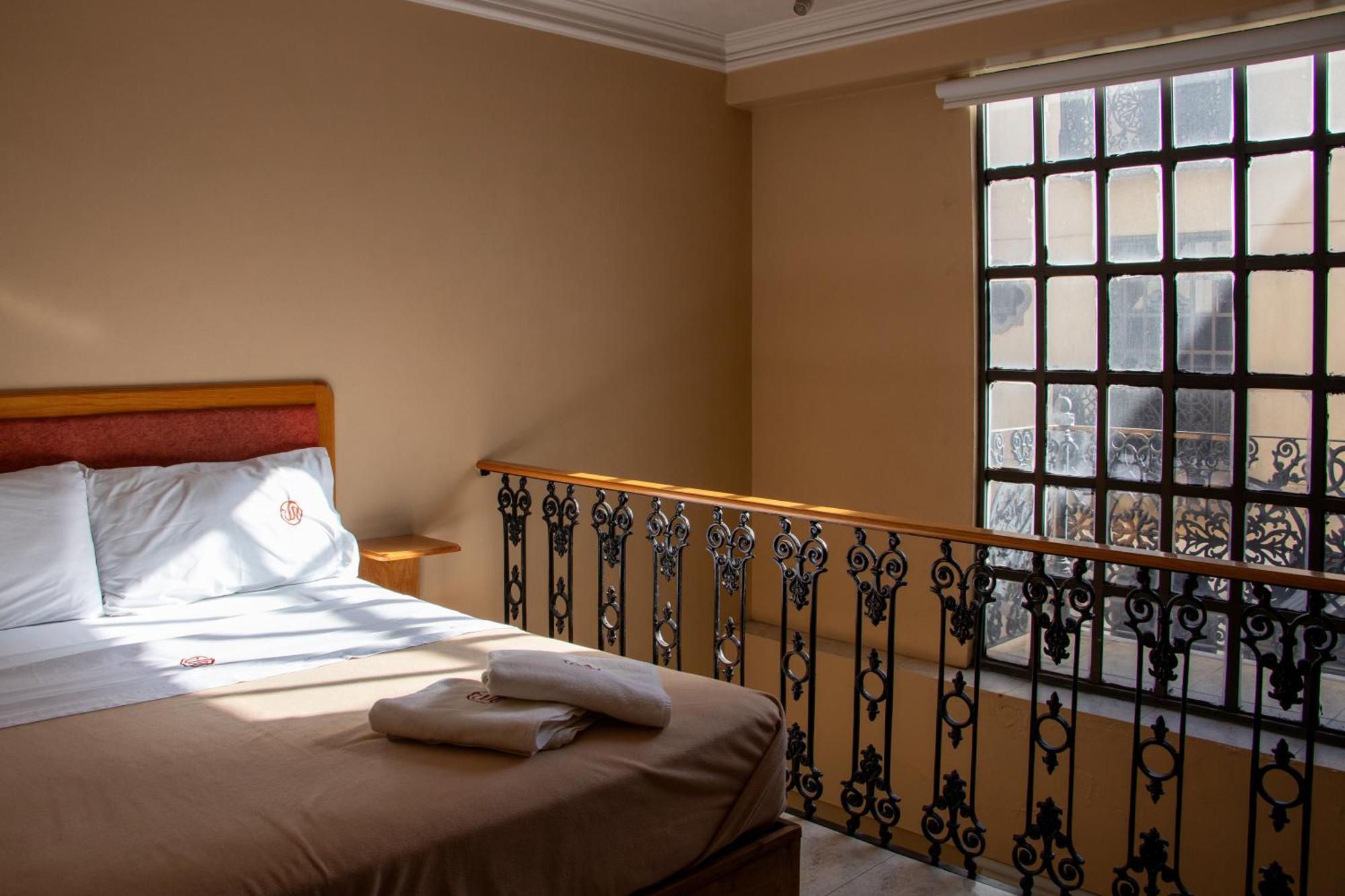 Suites Sevilla Puebla Exteriér fotografie