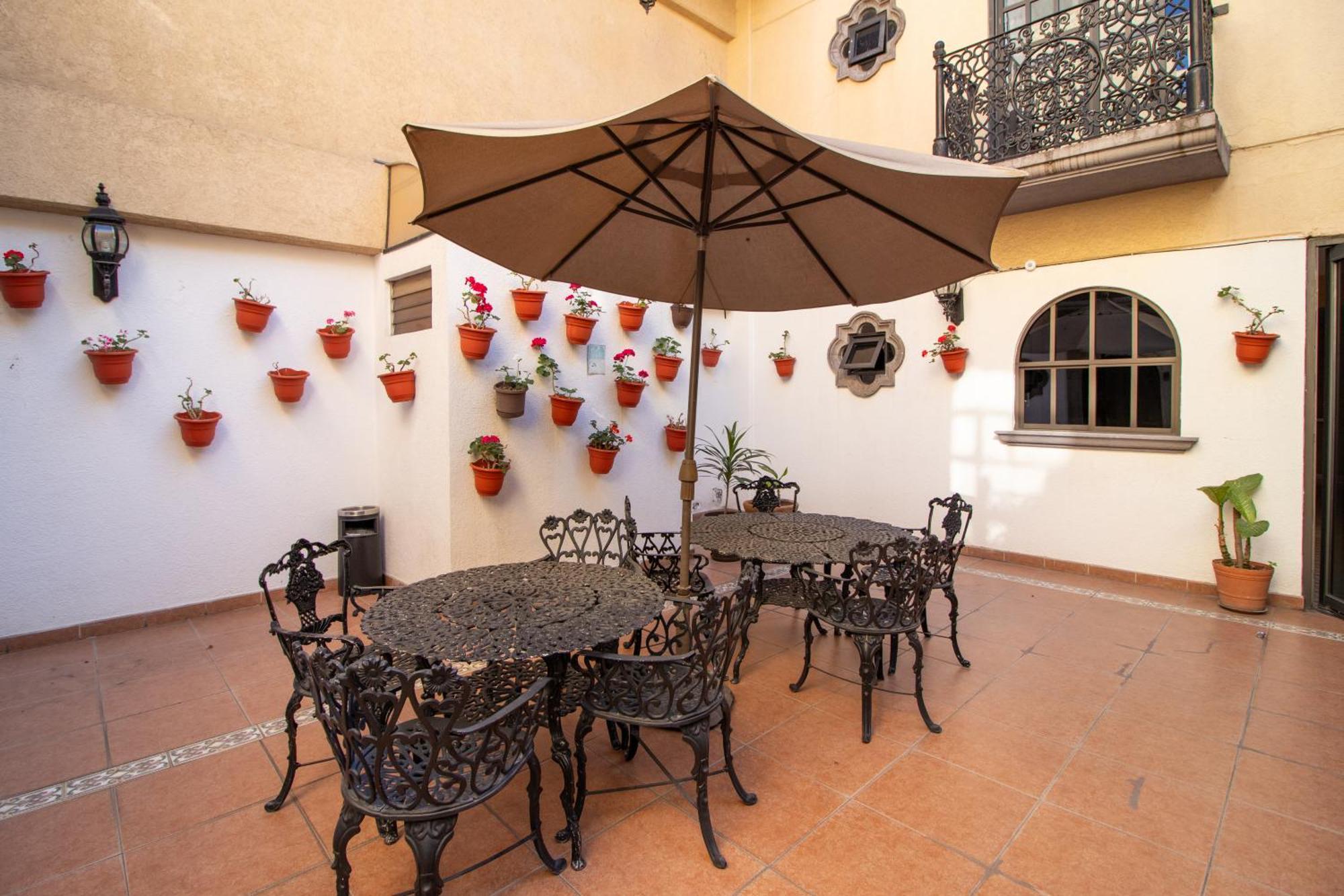 Suites Sevilla Puebla Exteriér fotografie